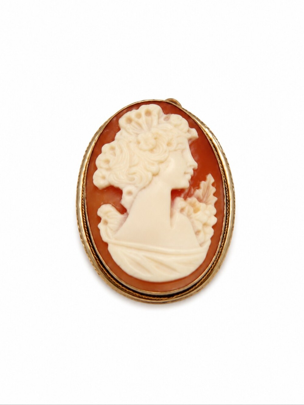 Classic Carved Shell Cameo Brooch - Cream on Brown